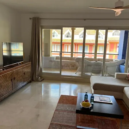 Apartment Puerto Marina Sotogrande